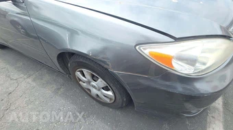 2003 Toyota Camry LE - miniatura 39