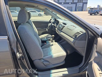2003 Toyota Camry LE - miniatura 8