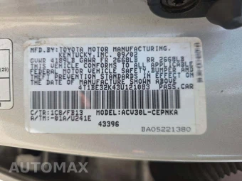 2003 Toyota Camry LE – miniatura 2