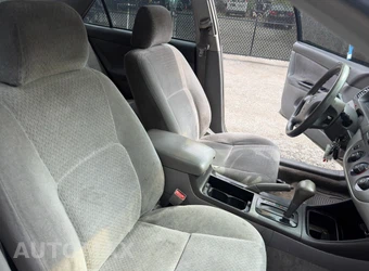 2003 Toyota Camry LE – miniatura 9