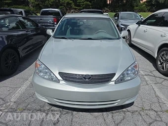 2003 Toyota Camry LE – miniatura 2