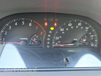 2003 Toyota Camry LE – miniatura 9