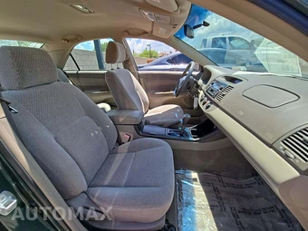 2003 Toyota Camry LE - miniatura 18