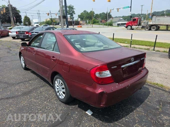 2003 Toyota Camry LE - miniatura 2