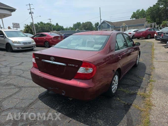2003 Toyota Camry LE - miniatura 3