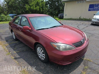 2003 Toyota Camry LE - miniatura 4