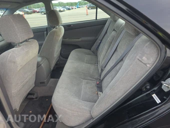 2003 Toyota Camry LE - miniatura 13