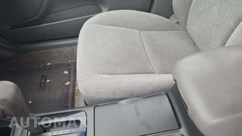 2003 Toyota Camry LE - miniatura 24