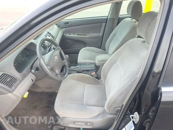 2003 Toyota Camry LE - miniatura 7