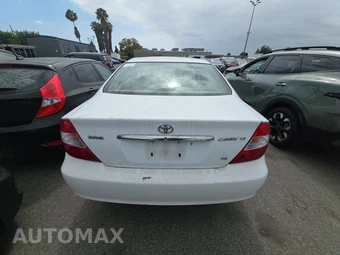 2003 Toyota Camry LE – miniatura 5