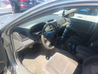 2003 Toyota Camry LE – miniatura 11