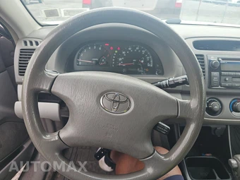2003 Toyota Camry SE – miniatura 10