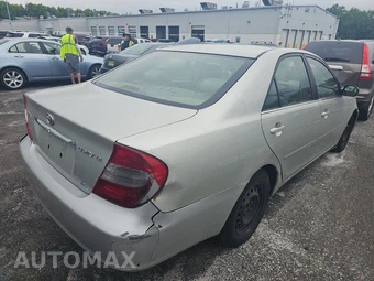 2003 Toyota Camry SE – miniatura 4