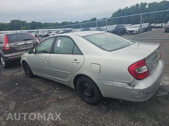 2003 Toyota Camry SE – miniatura 6