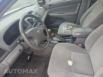 2003 Toyota Camry SE – miniatura 7