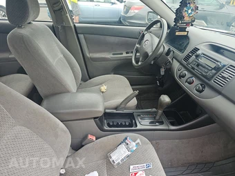 2003 Toyota Camry SE – miniatura 8