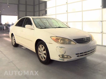 2003 Toyota Camry XLE - miniatura 3