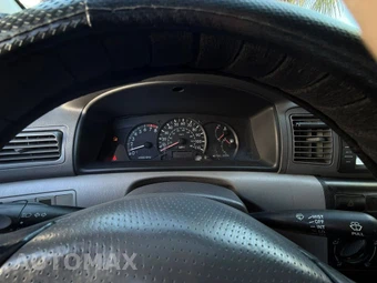 2003 Toyota Corolla CE - miniatura 12