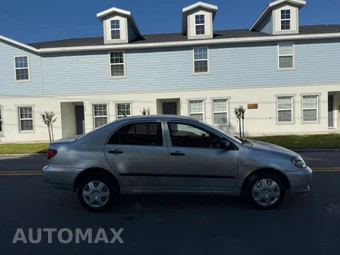 2003 Toyota Corolla CE - miniatura 4