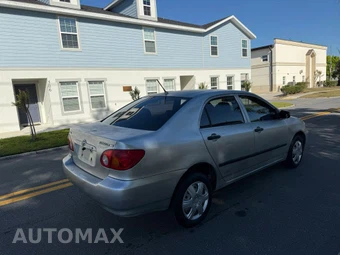 2003 Toyota Corolla CE - miniatura 6