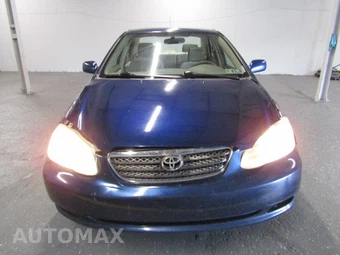 2003 Toyota Corolla CE – miniatura 2