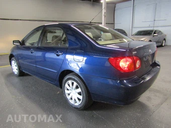 2003 Toyota Corolla CE – miniatura 4