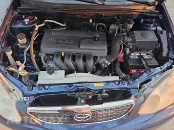2003 Toyota Corolla CE – miniatura 7