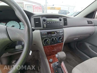 2003 Toyota Corolla LE – miniatura 10