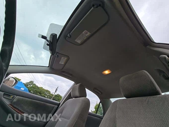 2003 Toyota Corolla LE – miniatura 11
