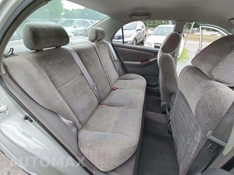 2003 Toyota Corolla LE – miniatura 16