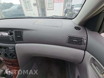2003 Toyota Corolla LE – miniatura 19