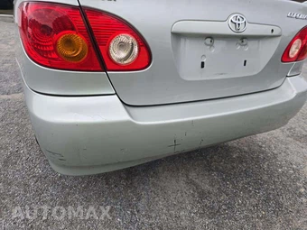 2003 Toyota Corolla LE – miniatura 25