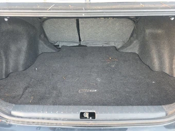 2003 Toyota Corolla S - miniatura 16