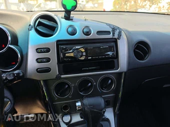 2003 Toyota Matrix XR – miniatura 10
