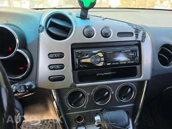 2003 Toyota Matrix XR – miniatura 23