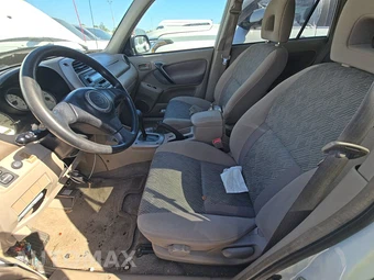 2003 Toyota RAV4 – miniatura 7