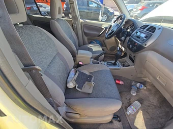 2003 Toyota RAV4 – miniatura 8