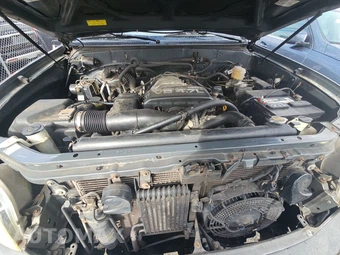 2003 Toyota Sequoia Limited – miniatura 16