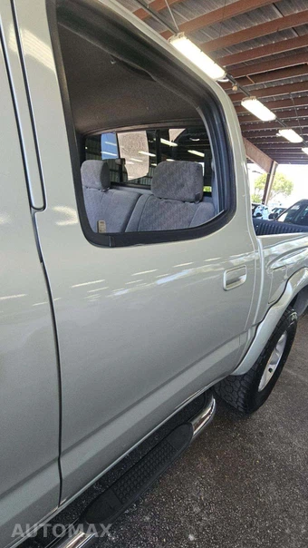2003 Toyota Tacoma PreRunner Crew Cab Medium Bed – miniatura 29