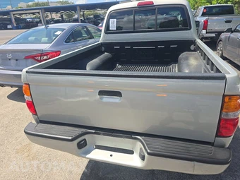 2003 Toyota Tacoma PreRunner Crew Cab Medium Bed – miniatura 5