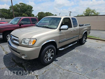 2003 Toyota Tundra SR5 Extended Cab Medium Bed w/Rear Doors