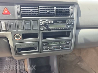 2003 Volkswagen EuroVan GLS 115.0" WB - miniatura 11