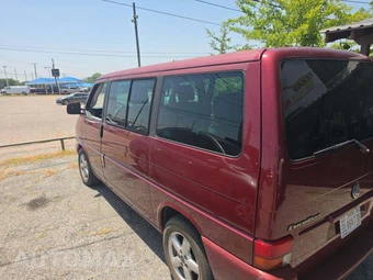 2003 Volkswagen EuroVan MV 115.0" WB - miniatura 2