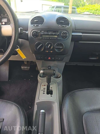 2003 Volkswagen New Beetle Convertible GLS - miniatura 7
