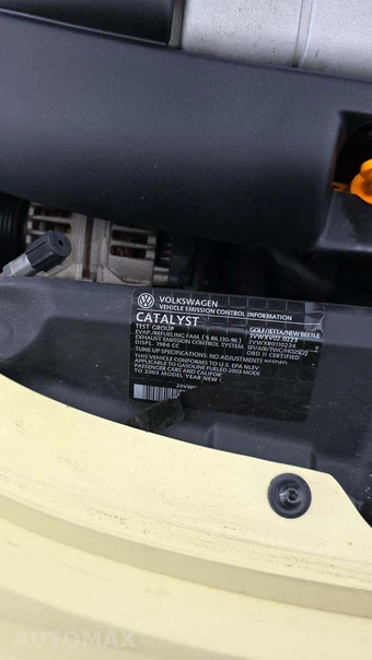 2003 Volkswagen New Beetle Convertible GLS – miniatura 18