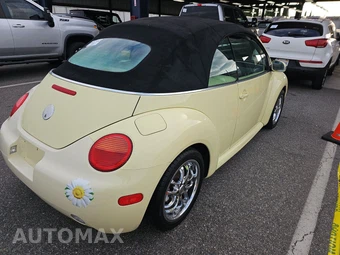2003 Volkswagen New Beetle Convertible GLS – miniatura 4