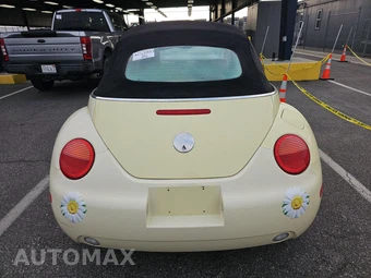 2003 Volkswagen New Beetle Convertible GLS – miniatura 5