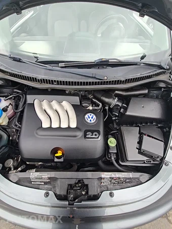 2003 Volkswagen New Beetle Coupe GLS Hatchback – miniatura 34