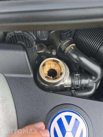 2003 Volkswagen New Beetle Coupe GLS Hatchback – miniatura 35
