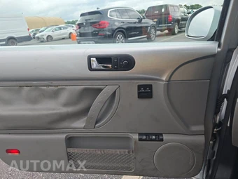 2003 Volkswagen New Beetle GLS Hatchback – miniatura 15